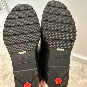 Hunter Black Women's Wedge Rain Boots with boot liners